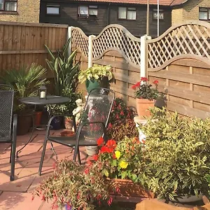 1 Bedroom With Parking. Great Wakering