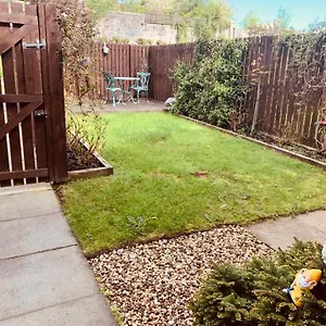 From - Free Parking Holiday home Edinburgh